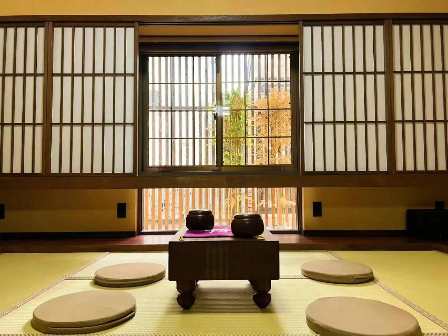 璞（Haku）日式旅馆/新宿繁华区域/東新宿駅徒歩4分/免費wifi/最大可入住7人 Tokio 0*,  Japón
