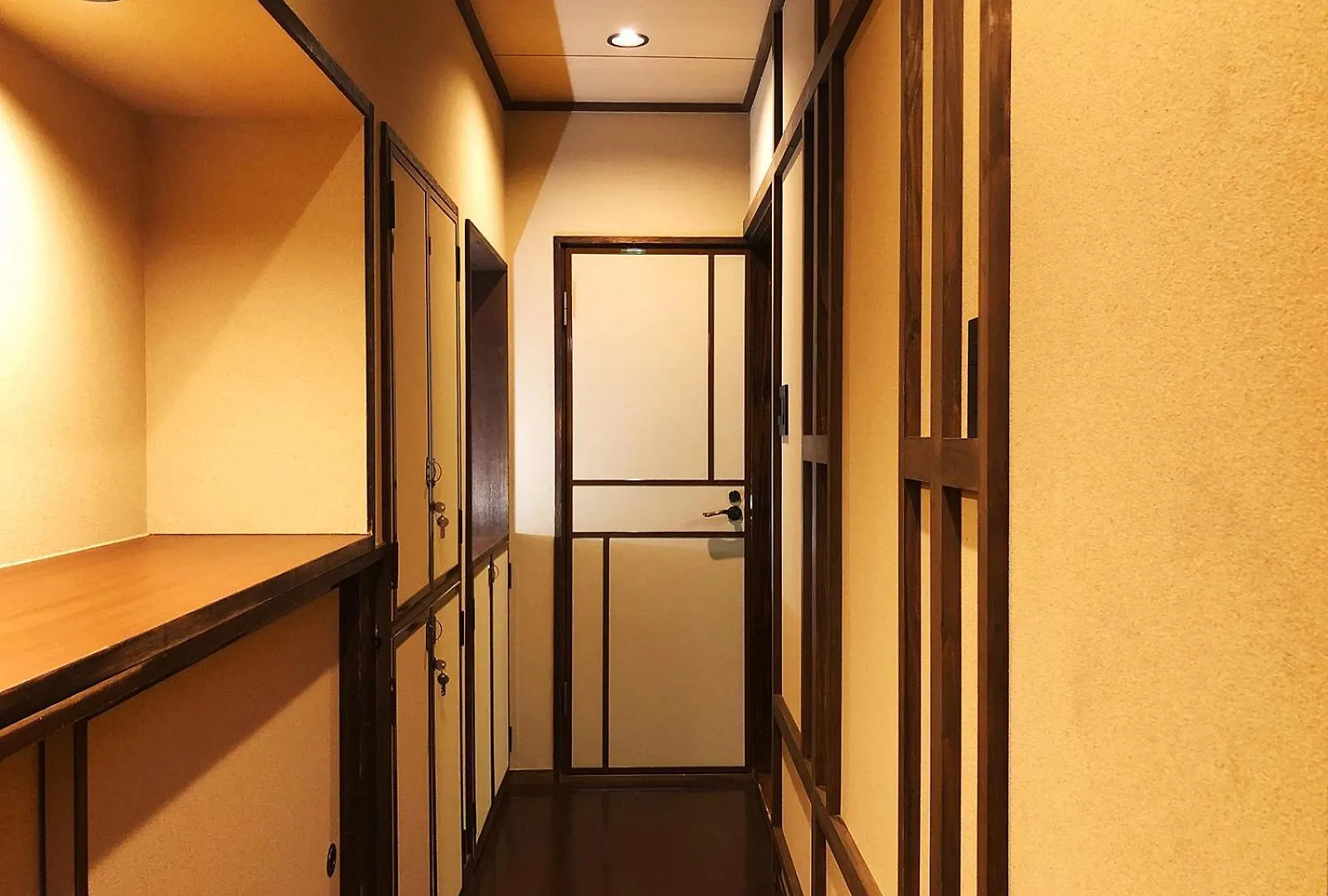 璞（Haku）日式旅馆/新宿繁华区域/東新宿駅徒歩4分/免費wifi/最大可入住7人 Tokio Villa
