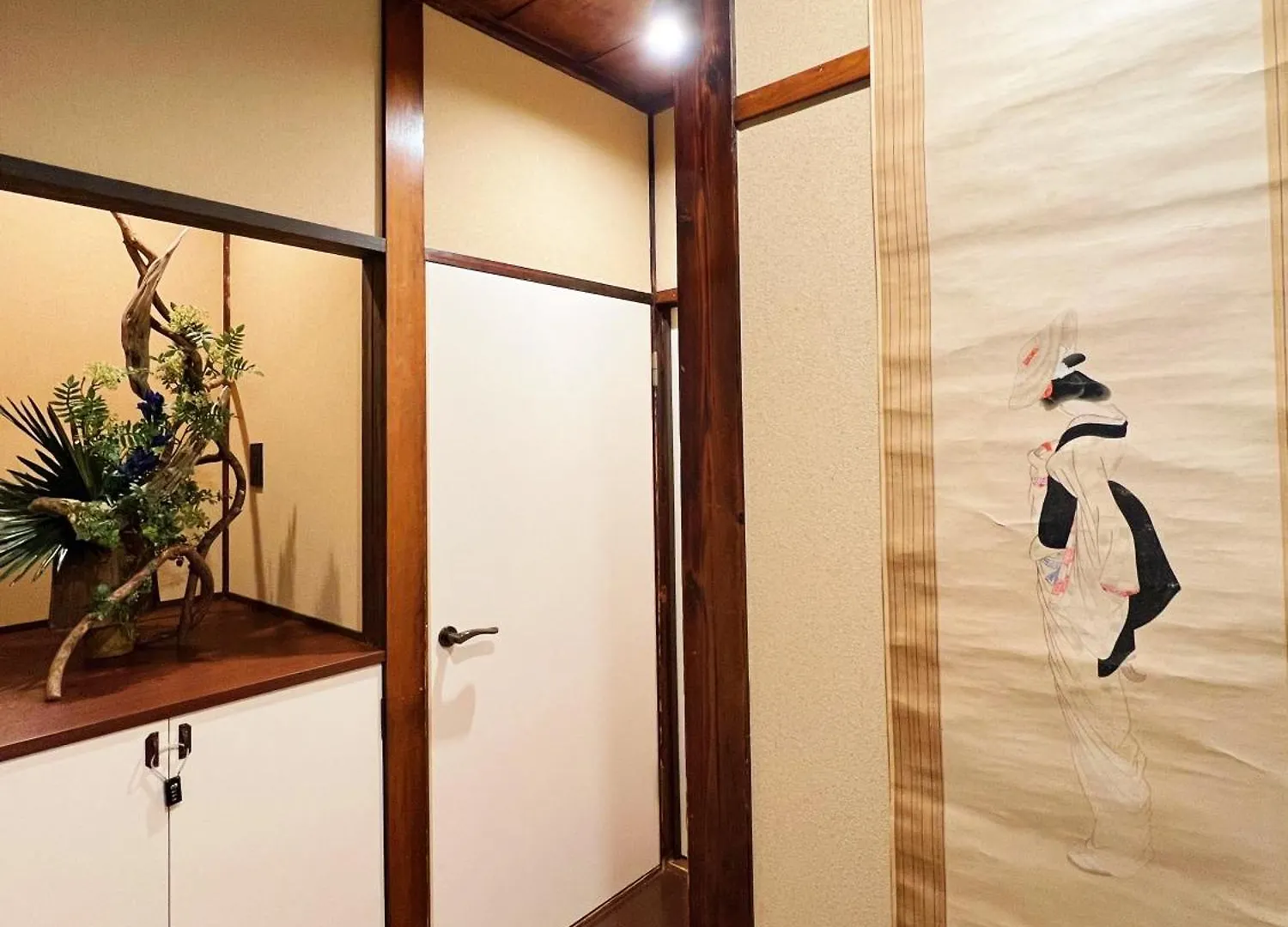 Villa 璞（Haku）日式旅馆/新宿繁华区域/東新宿駅徒歩4分/免費wifi/最大可入住7人 Tokio Japón