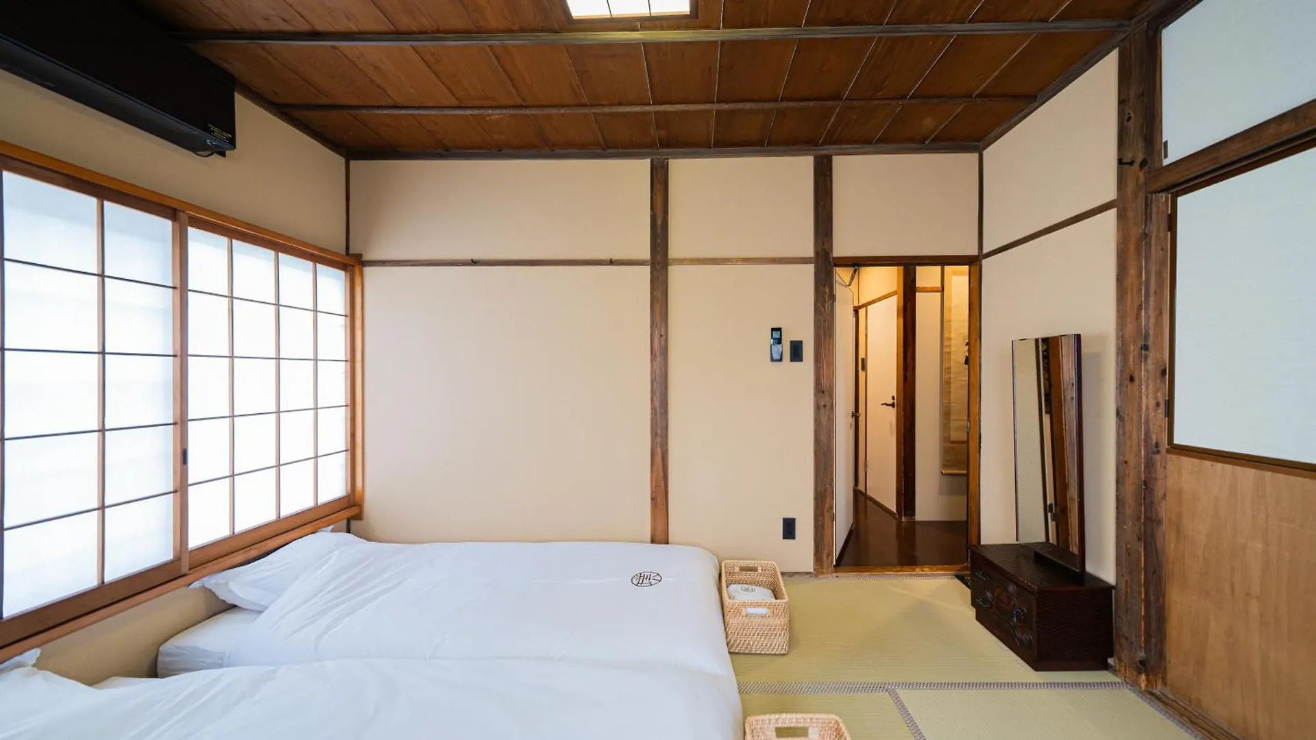 璞（Haku）日式旅馆/新宿繁华区域/東新宿駅徒歩4分/免費wifi/最大可入住7人 Tokio 0*,  Japón