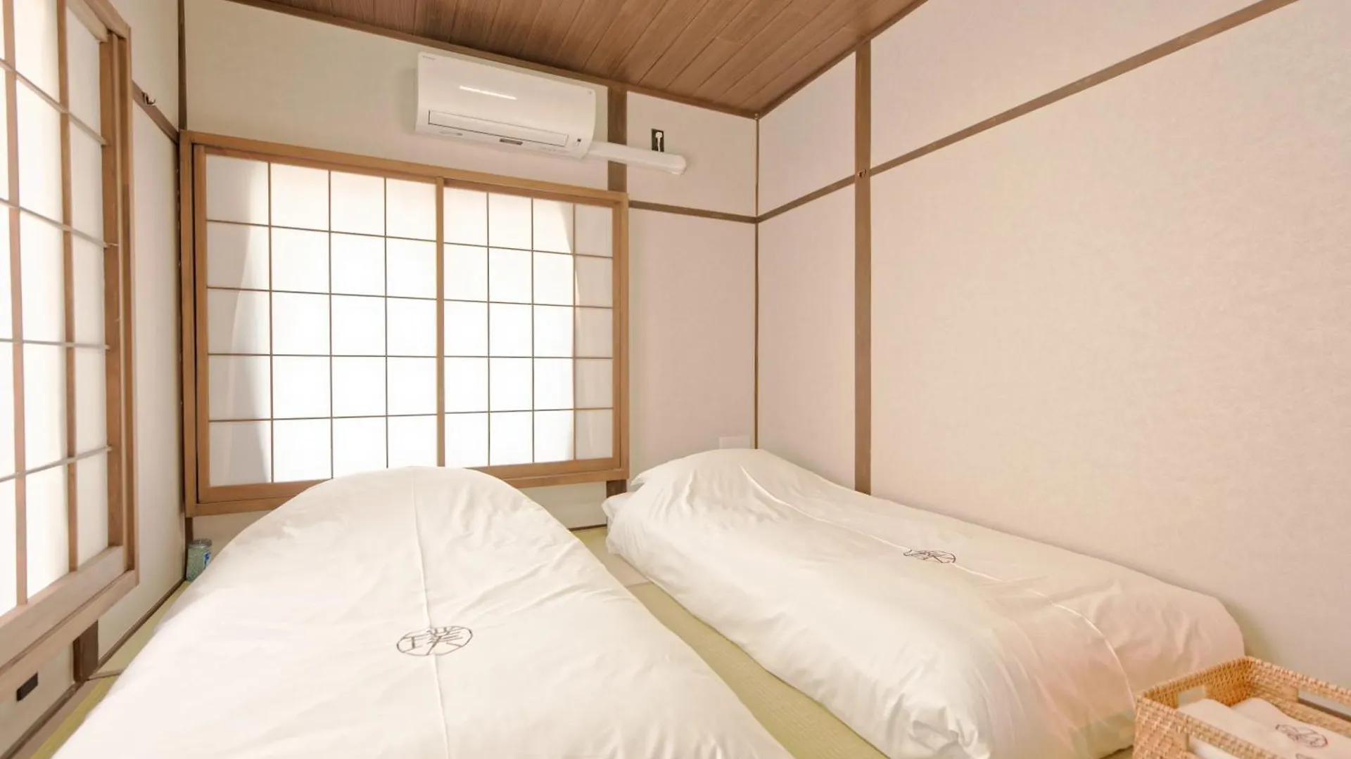 璞（Haku）日式旅馆/新宿繁华区域/東新宿駅徒歩4分/免費wifi/最大可入住7人 Tokio 0*,