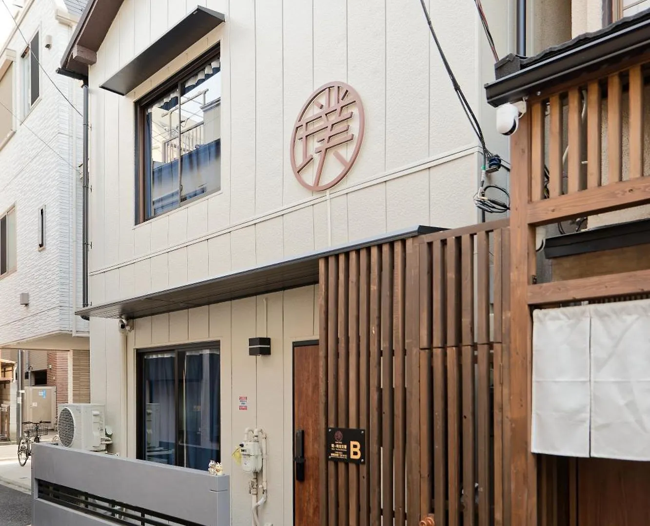 Villa 璞（Haku）日式旅馆/新宿繁华区域/東新宿駅徒歩4分/免費wifi/最大可入住7人 Tokio